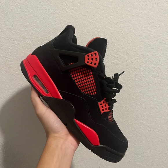 Jordan 4 Red Thunder